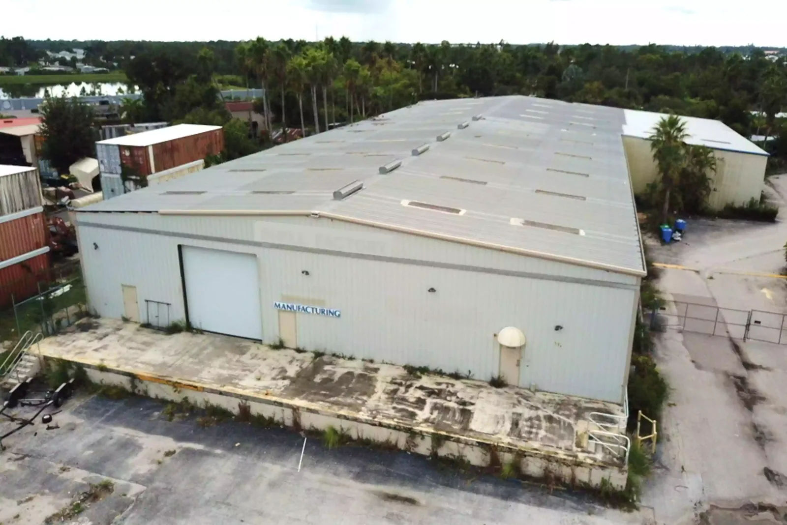 Warehouse Roofing in Plantation, FL Warehouse Roofing in Plantation, FL